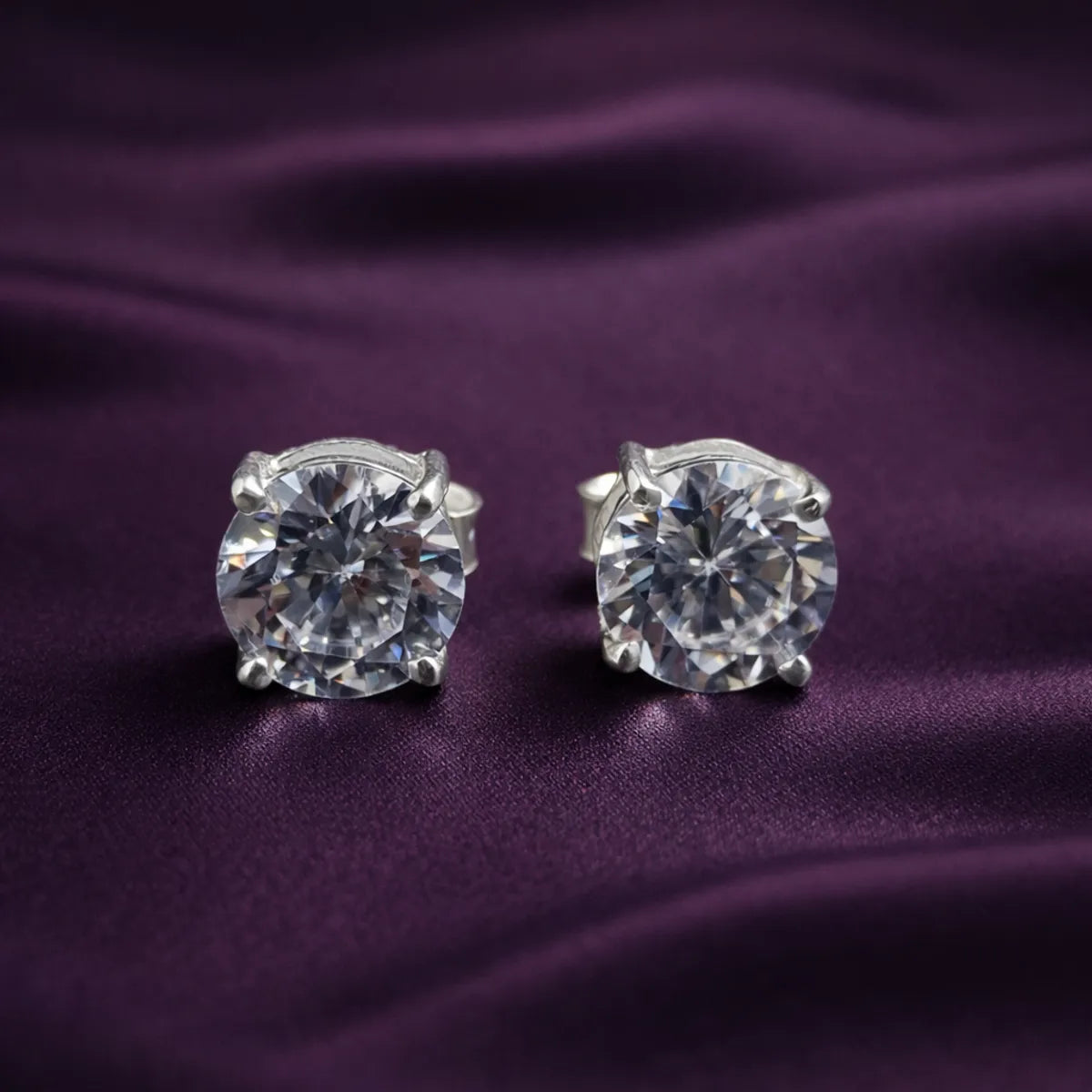 Silver Round Stone Silver Prong Setting Stud Earring For Women